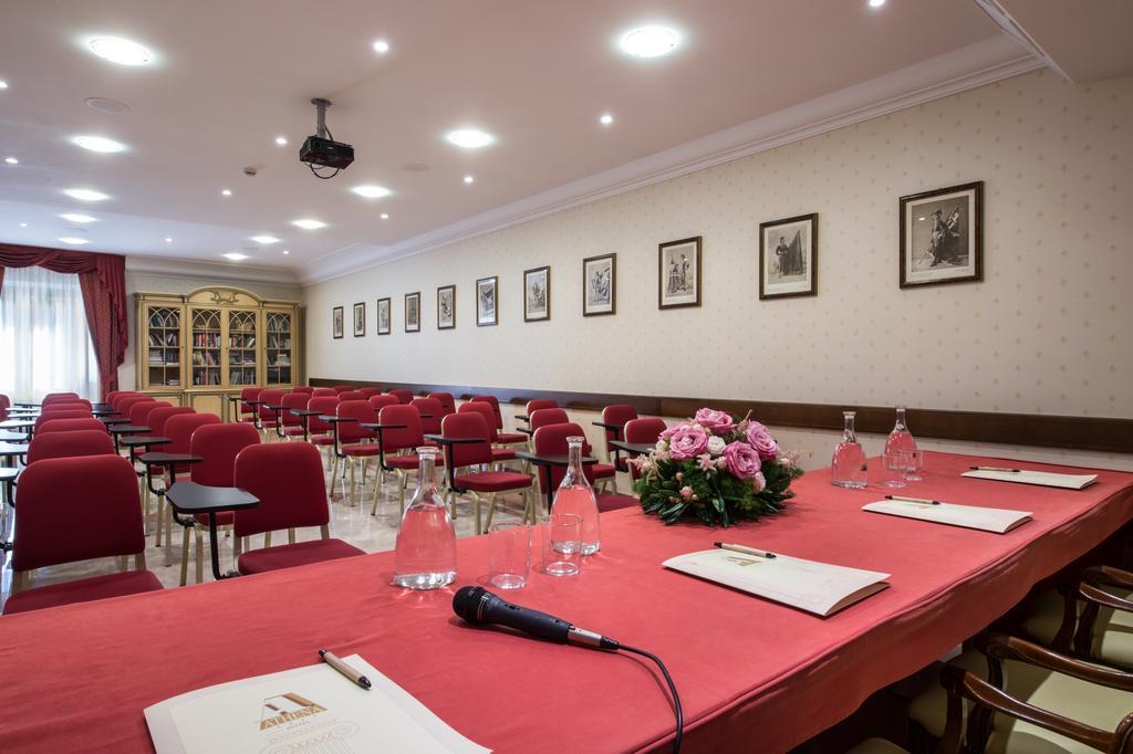 Athena Hotel