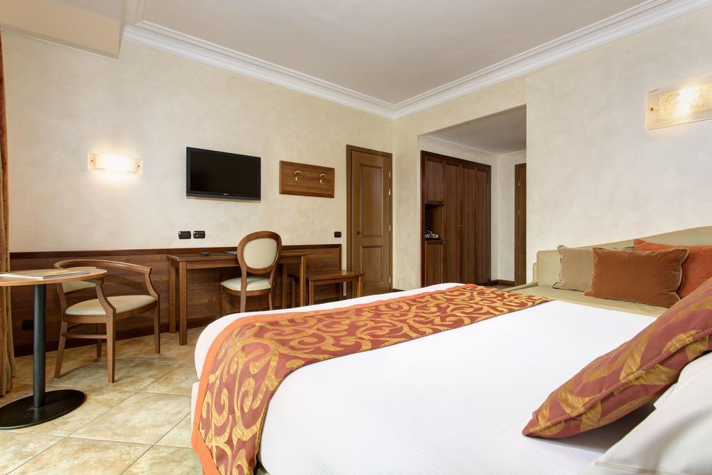 Hotel Athena Sienne